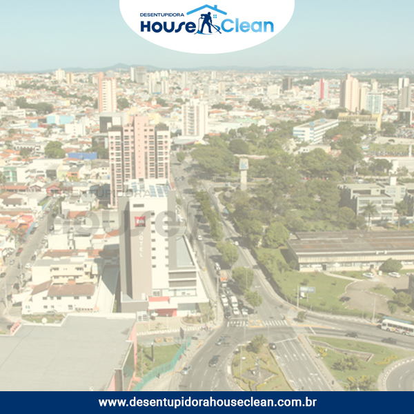 Desentupidora na Vila Suíssa, Mogi das Cruzes