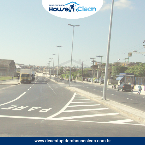 Desentupidora no Parque dos Camargos, Barueri