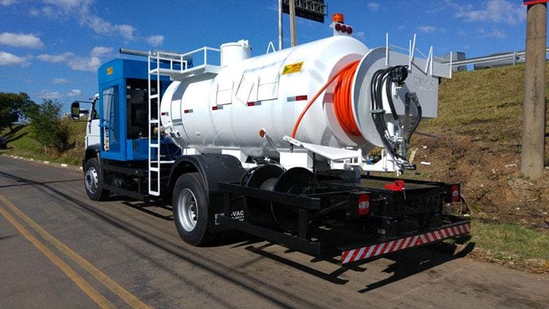 Você sabe o que é hidrojateamento?